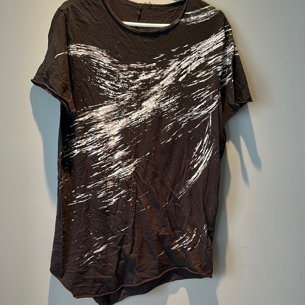 H&M Black Graphic Short Sleeve Tee with Dynamic Design